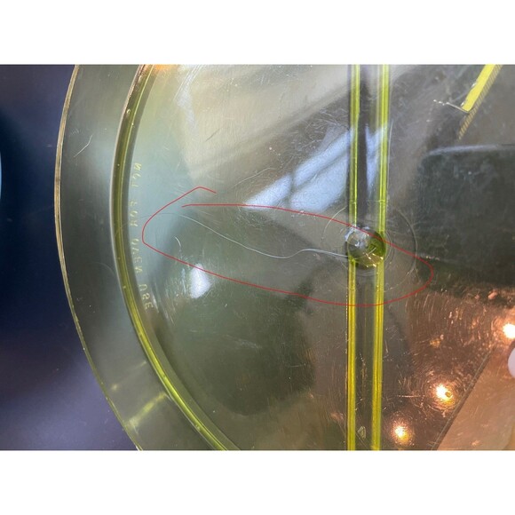 VINTAGE PYREX OCEAN FILIGREE 1973 CASSEROLE DISH W/ LID & CRADLE 2.5QT RARE - Picture 12 of 13